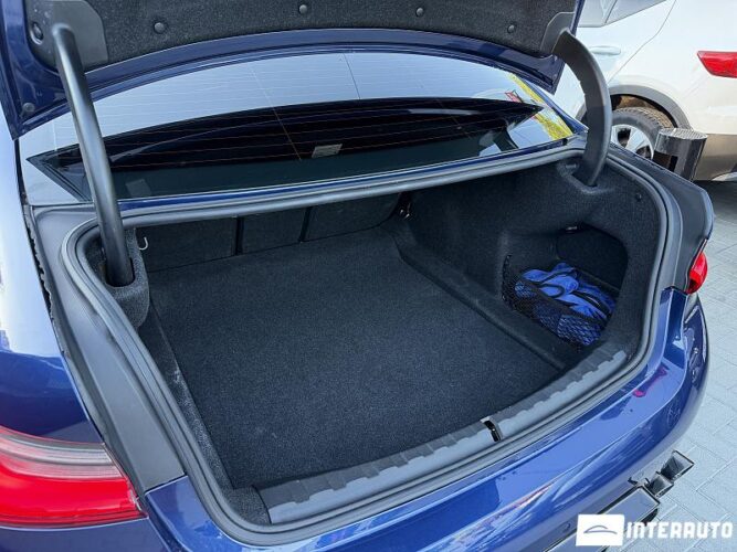 BMW 330 49 bmw 330 2019