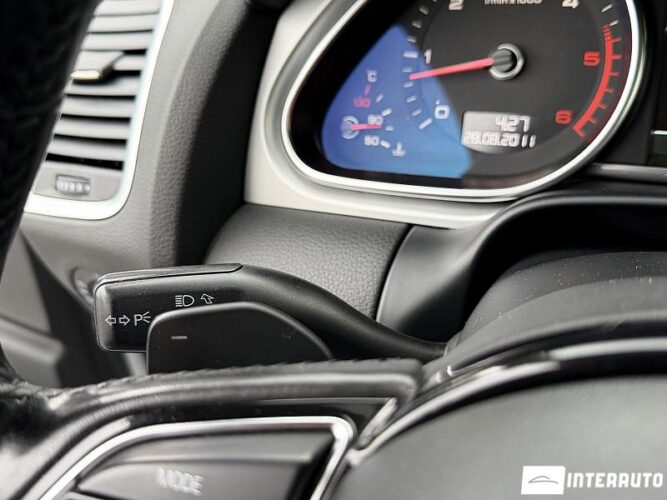 Audi Q7 61 audi Q7 2011