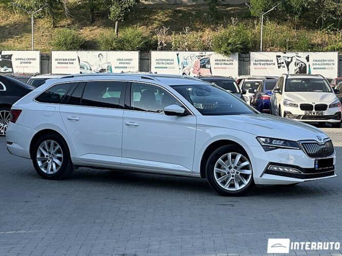 Skoda Superb 2020 doar la InterAuto