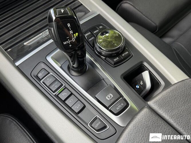 bmw X5 4.0e 2015