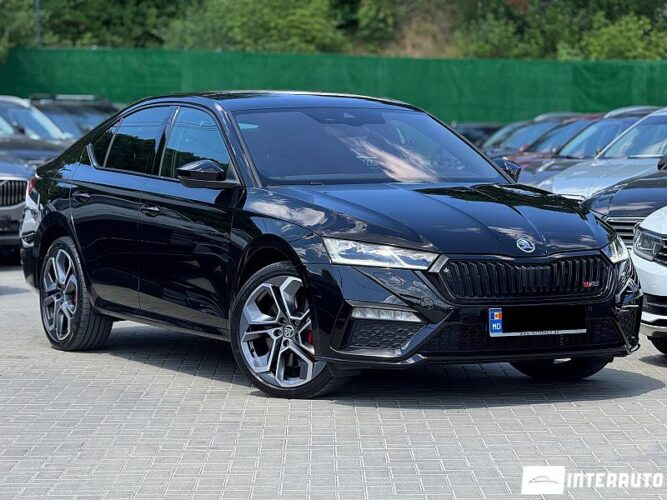 Skoda Octavia RS 2023 doar la InterAuto