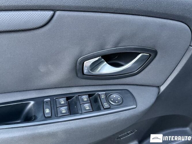 renault Grand Scenic 2011
