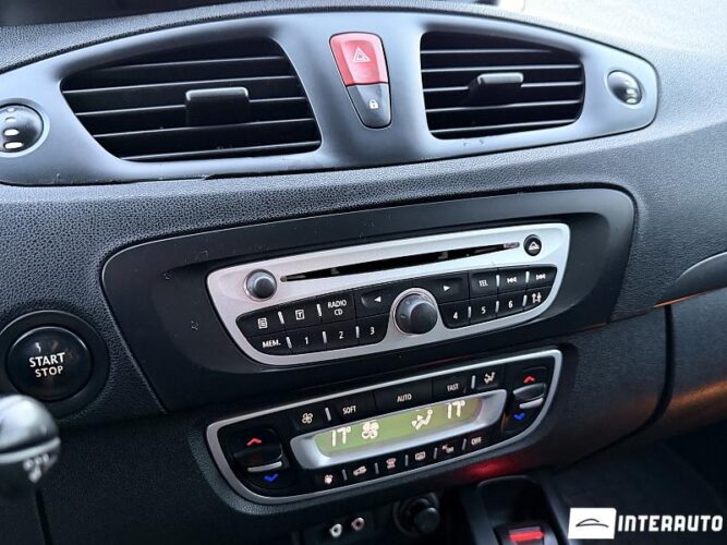 renault Grand Scenic 2011