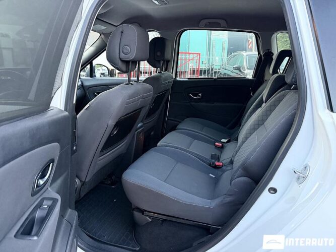 renault Grand Scenic 2011