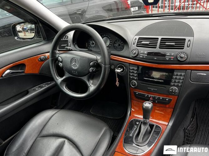 Mercedes E 200 35 mercedes E 200 2008