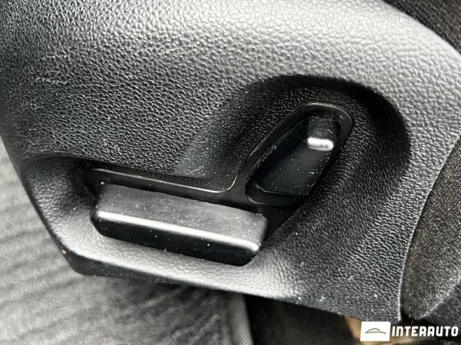 Mercedes E 200 41 mercedes E 200 2008