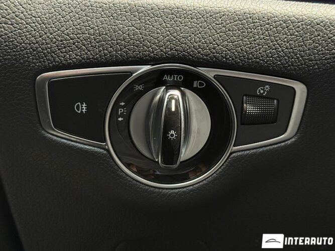 Mercedes E 220 44 mercedes E 220 2018