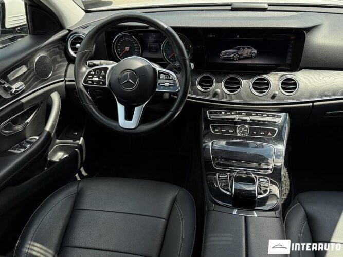 Mercedes E 220 43 mercedes E 220 2018