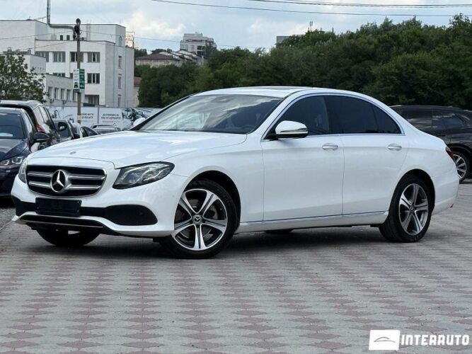 Mercedes E 220 2018 doar la InterAuto