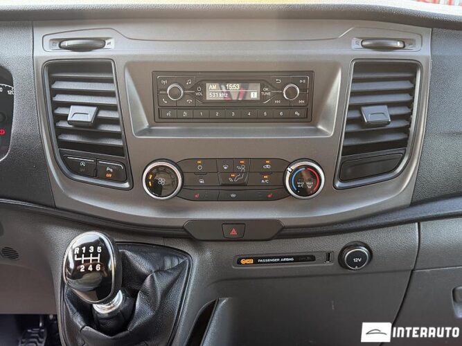 ford Transit 2018