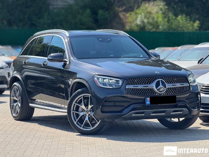 Mercedes GLC 300 2019 doar la InterAuto