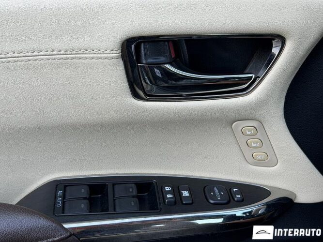 toyota Avalon 2013