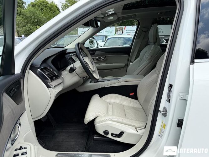 volvo XC 90 2020