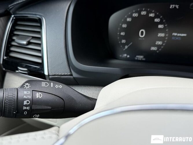 volvo XC 90 2020