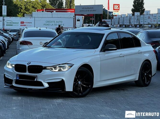 BMW 330 2017 doar la InterAuto