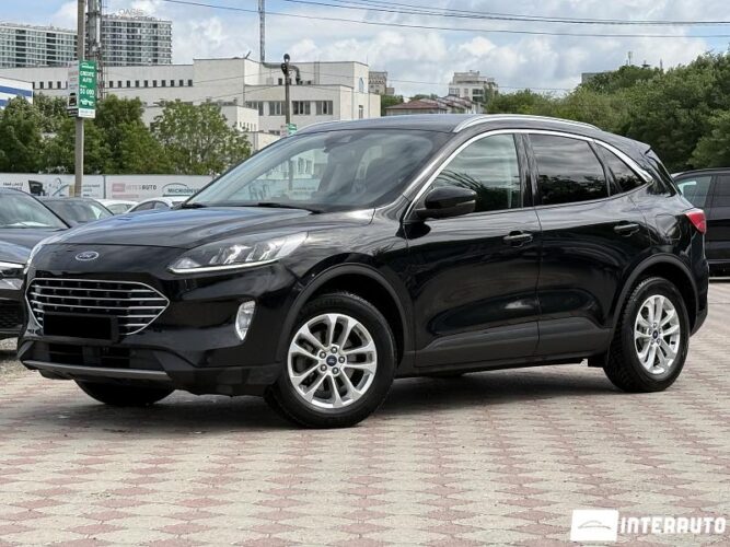 Ford Kuga 2021 doar la InterAuto