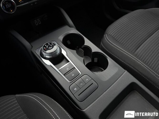 ford Kuga 2021