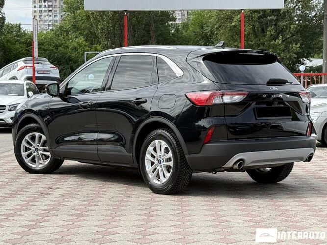ford Kuga 2021