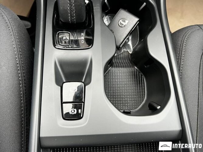 volvo XC 40 2021