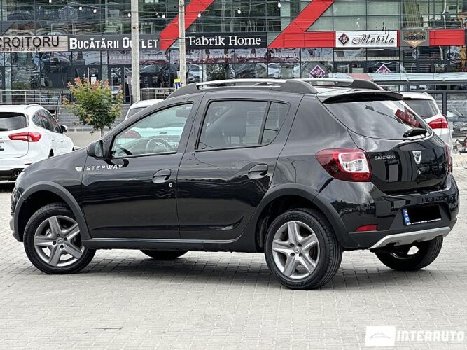 Dacia Sandero Stepway 32 dacia Sandero Stepway 2013
