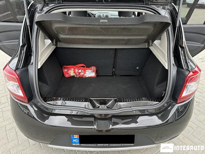 Dacia Sandero Stepway 45 dacia Sandero Stepway 2013