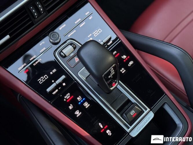 porsche Cayenne Coupe 2021