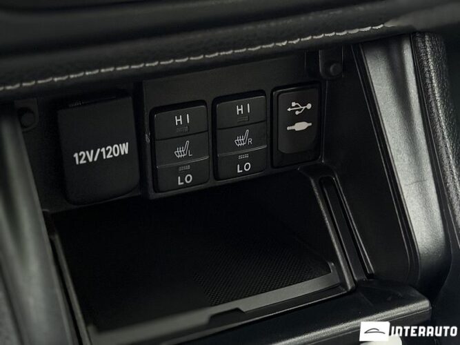 Toyota Auris 40 toyota Auris 2016