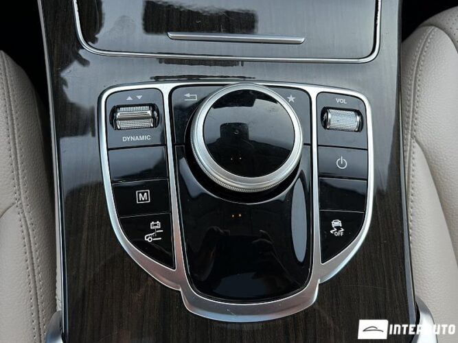Mercedes GLC 350e 48 mercedes GLC 350e 2019