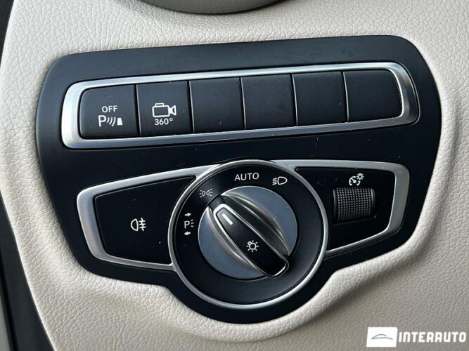 Mercedes GLC 350e 49 mercedes GLC 350e 2019