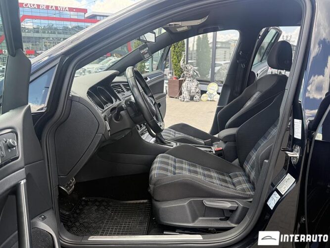 Volkswagen Golf GTE 36 volkswagen Golf GTE 2015