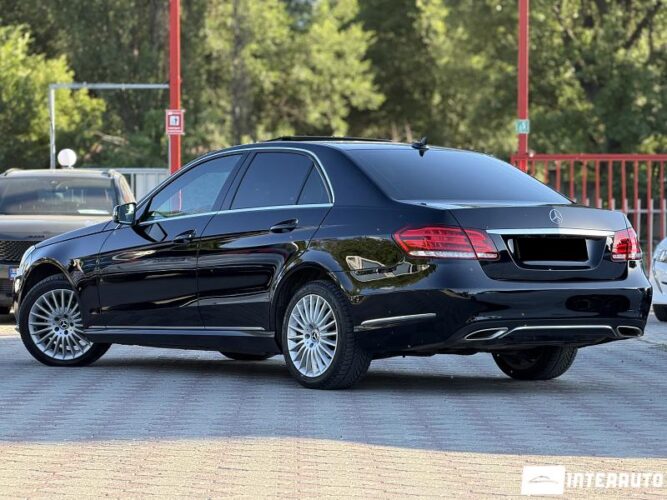 Mercedes E 220 33 mercedes E 220 2013