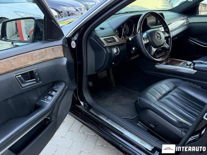 Mercedes E 220 35 mercedes E 220 2013