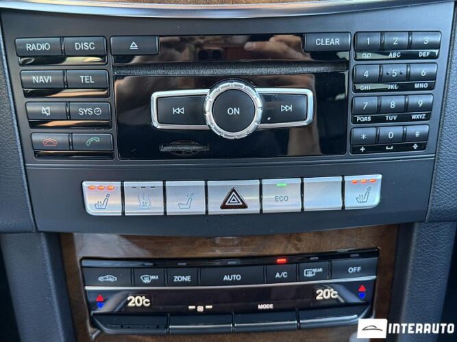 Mercedes E 220 45 mercedes E 220 2013