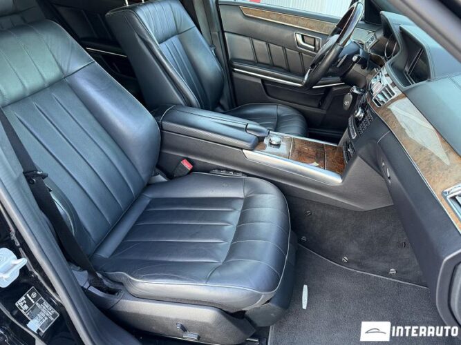Mercedes E 220 47 mercedes E 220 2013