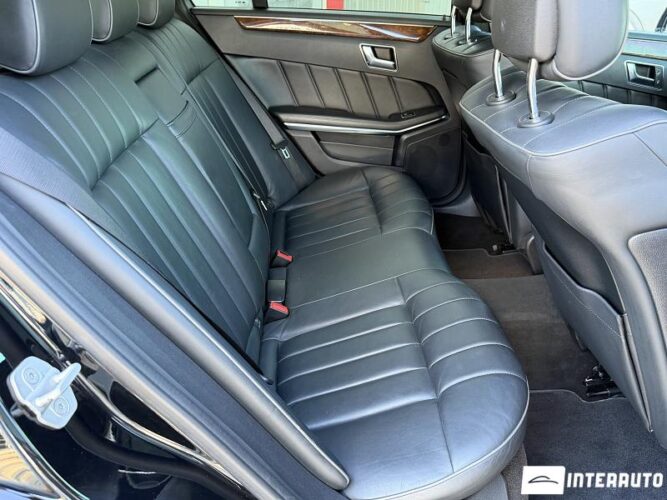 Mercedes E 220 49 mercedes E 220 2013