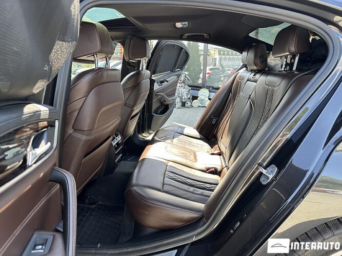 BMW 520 2018 doar la InterAuto