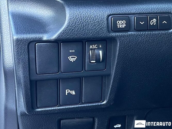 lexus IS 300h 2013