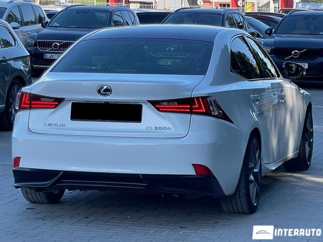 lexus IS 300h 2013