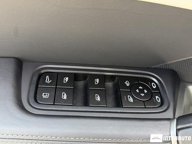 Porsche Cayenne Turbo E-Hybrid Coupe 59 porsche Cayenne Turbo E-Hybrid Coupe 2024