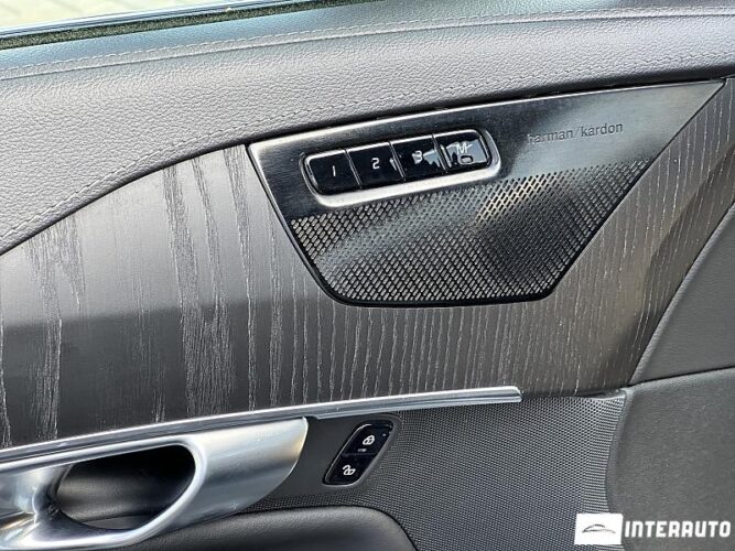 Volvo XC 90 56 volvo XC 90 2019