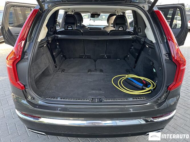 Volvo XC 90 58 volvo XC 90 2019