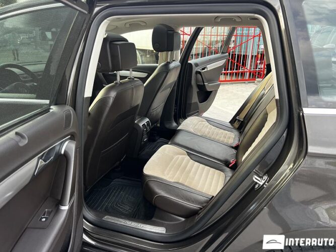 Volkswagen Passat 35 volkswagen Passat 2012