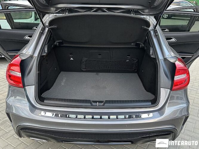 Mercedes GLA 180 49 mercedes GLA 180 2015