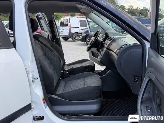 skoda Fabia 2012