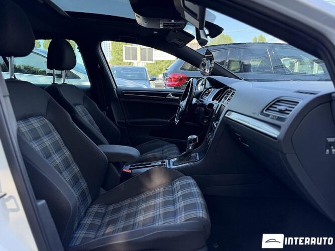 Volkswagen Golf GTE 41 volkswagen Golf GTE 2015