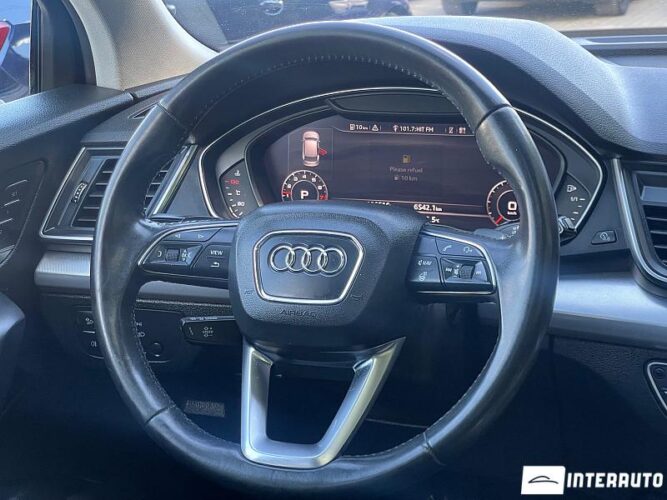 Audi Q5 44 audi Q5 2020