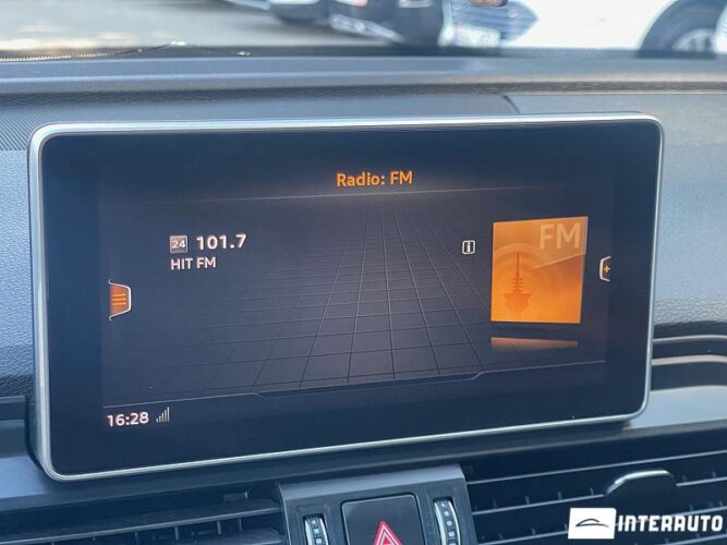 Audi Q5 46 audi Q5 2020