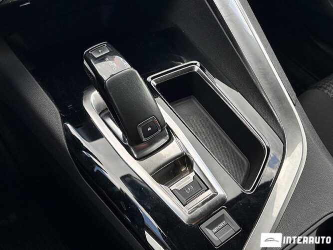 Peugeot 5008 41 peugeot 5008 2019