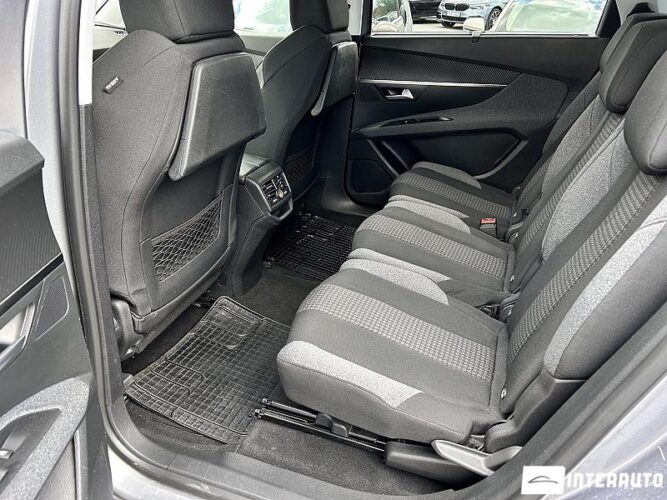 Peugeot 5008 43 peugeot 5008 2019