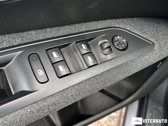 Peugeot 5008 34 peugeot 5008 2019